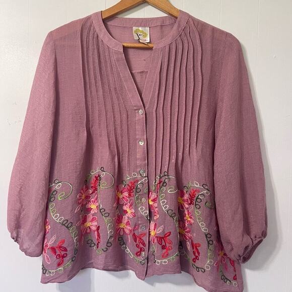 Anthropologie Tops - Anthropologie Fig & Flower Button down Embroidered Floral Boho Shirt Top Size S